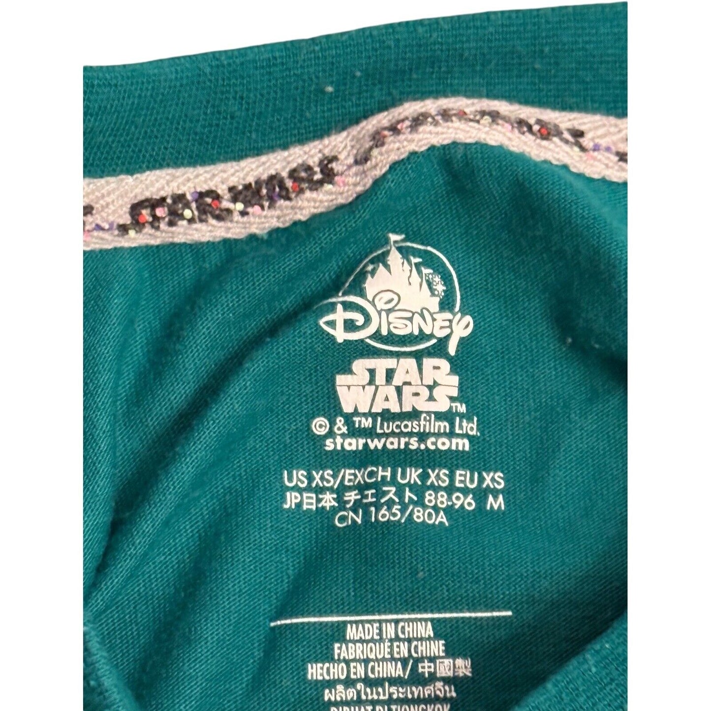 Disney Dashing Through the Snow T-shirt Adult X-Small Star Wars Vehicles