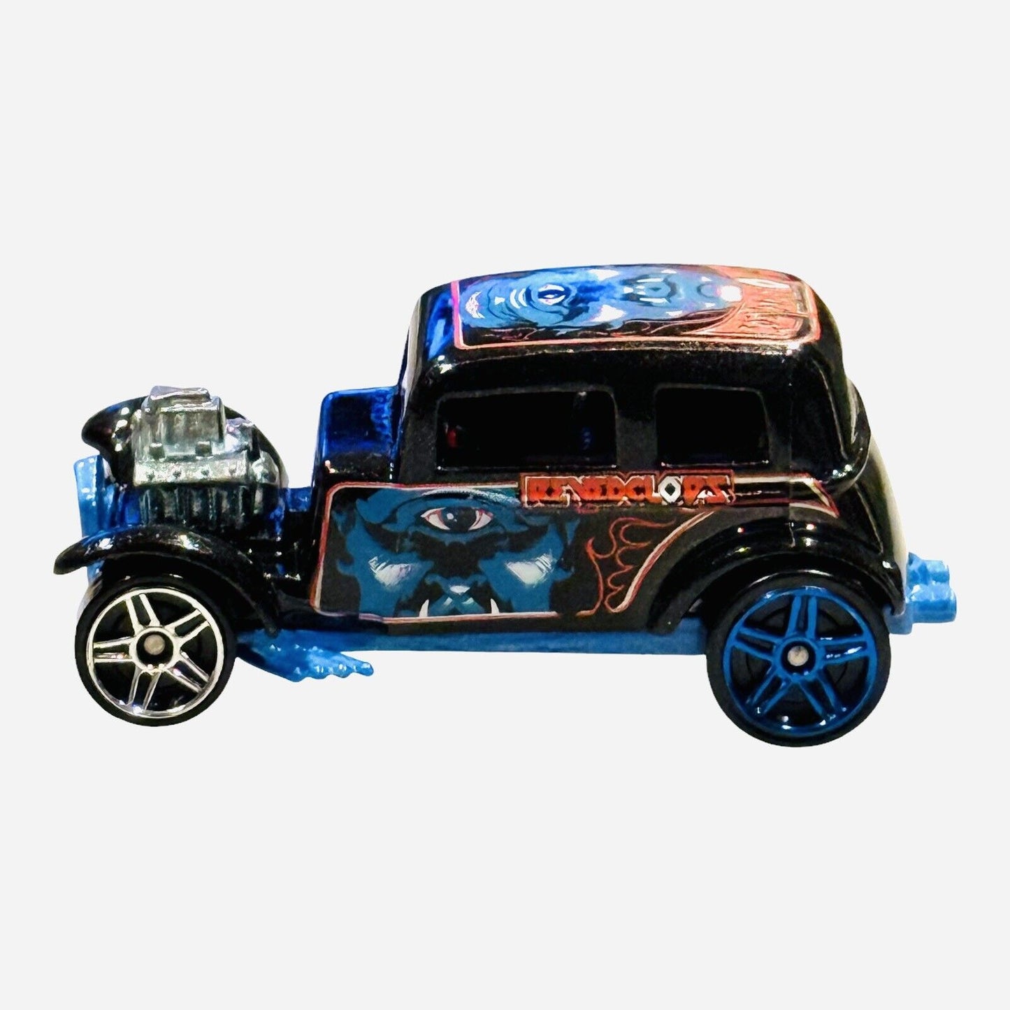 Hot Wheels 1968 Blue 32 Ford Vicky Reyedclops Very Rare