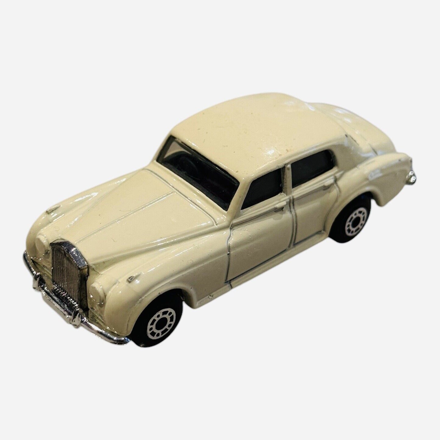 Matchbox Rolls-Royce Silver Cloud White 1985 – Vintage Diecast Car