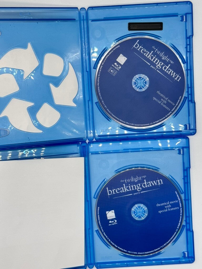 The Twilight Saga Breaking Dawn: Part 1 and Part 2 - Blu-Ray