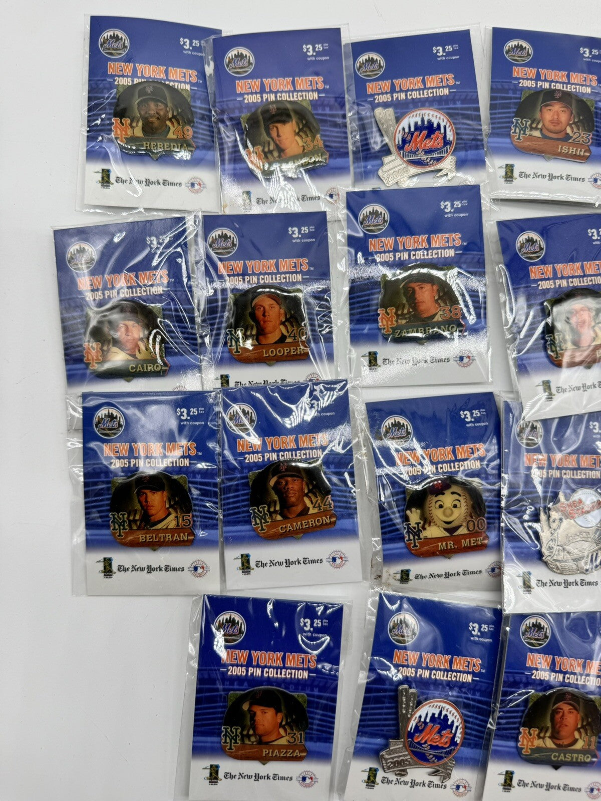 New York Mets 2005 SHEA STADIUM 26pc Pin Collection from NY TIMES