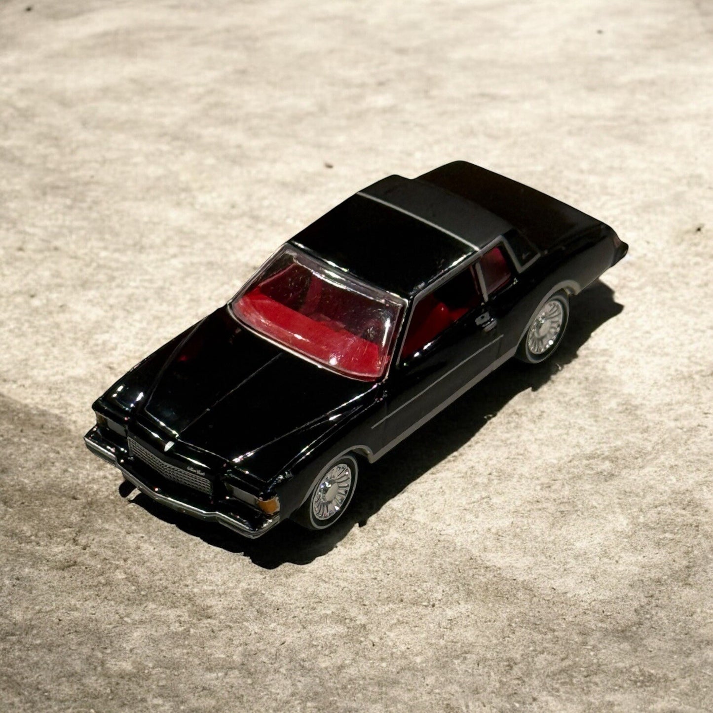 78 Chevy Chevrolet Monte Carlo G Body 1:64 Scale Diorama Diecast Model Car