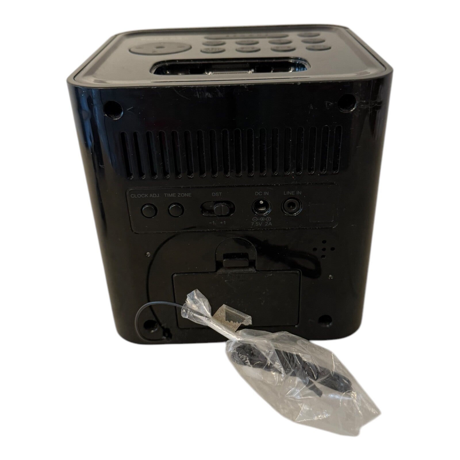 Centrios Model No 1219692 Portable Speaker Station with iPod/Phone Dock