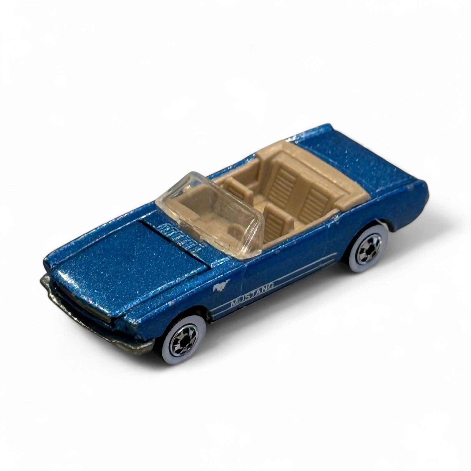 18 Loose Diecast Car Lot - Hot Wheels, Matchbox, Maisto & More Vintage & Modern