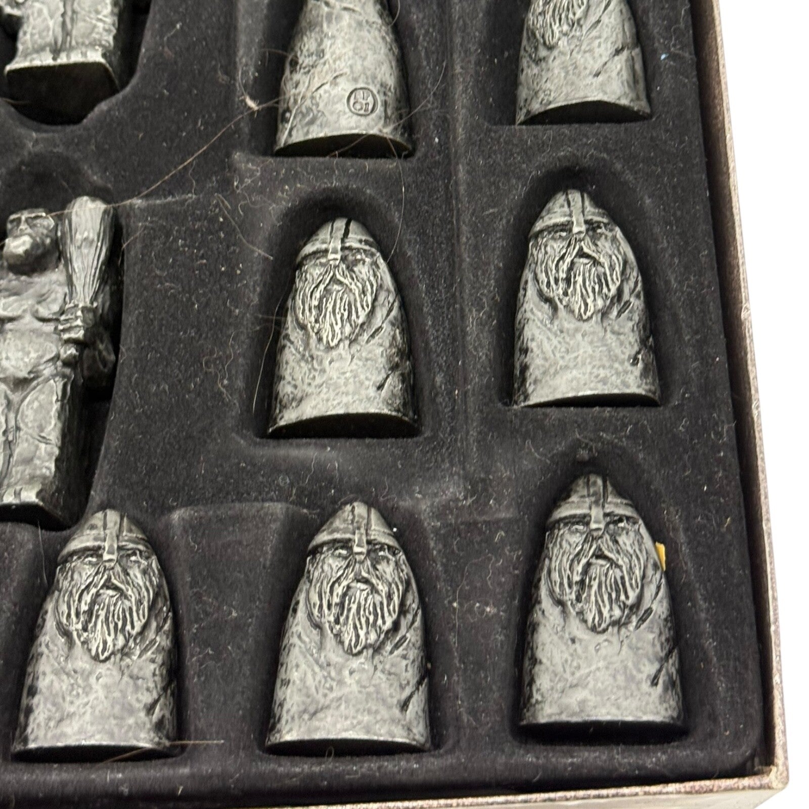 Thud The Discworld Board Game Terry Pratchett Dwarfs Trolls