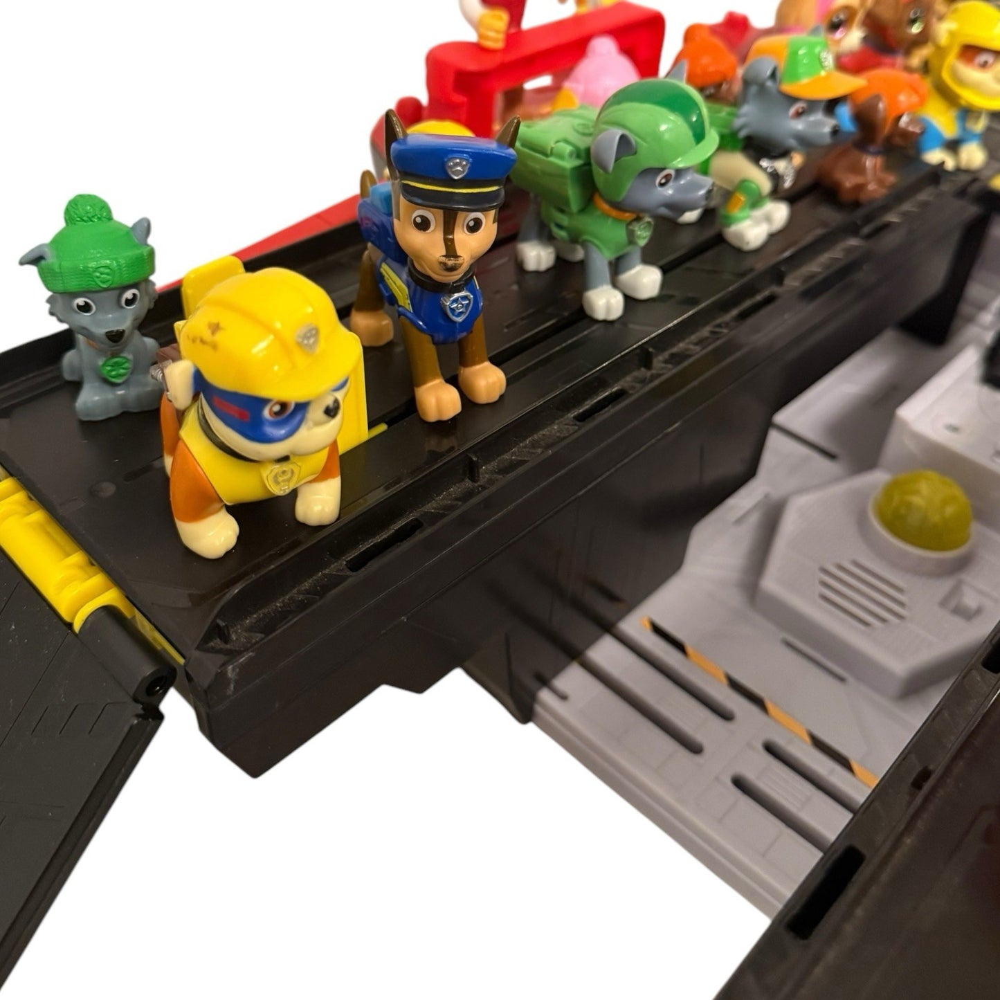 PAW Patrol Aircraft Carrier HQ w/ Lights, Sounds & Over 35 Figures
