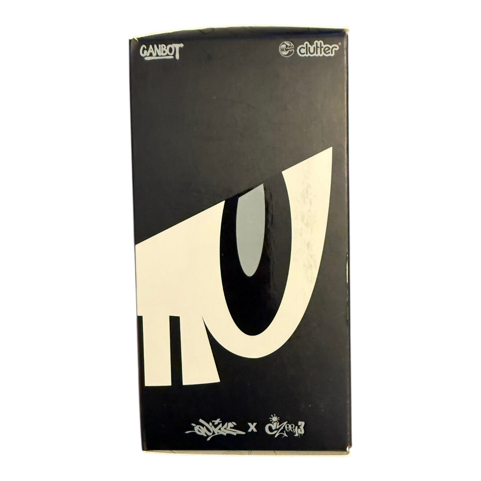 Lil Qwiky CanBot by Quiccs x Czee Designer Art Toy – Displayed in Box
