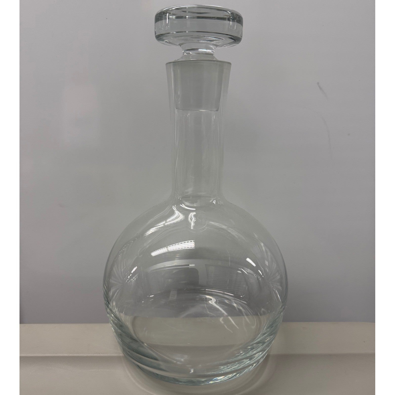 Clear Glass Round Decanter With Stopper Barware Serving