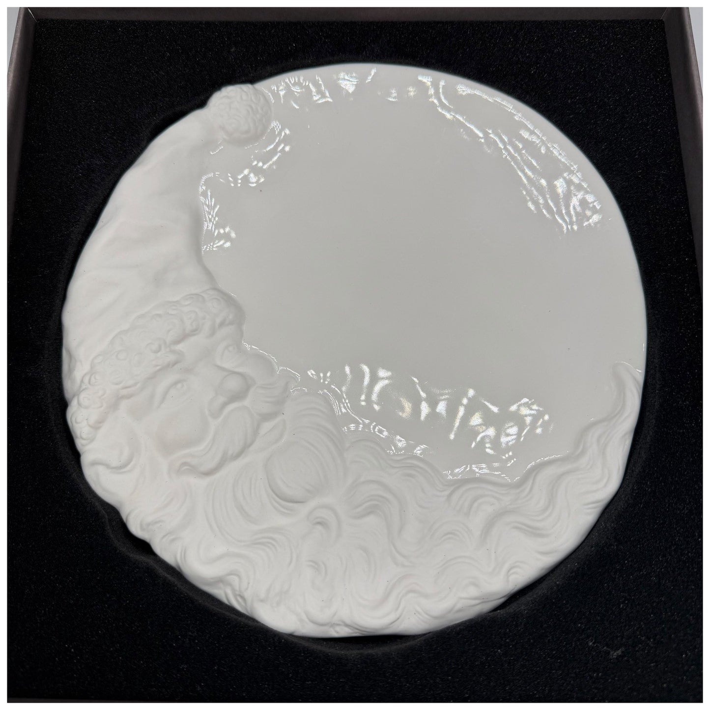 Michael Aram Santa Moon Porcelain Plate Dishwasher Microwave Safe Gift Boxed