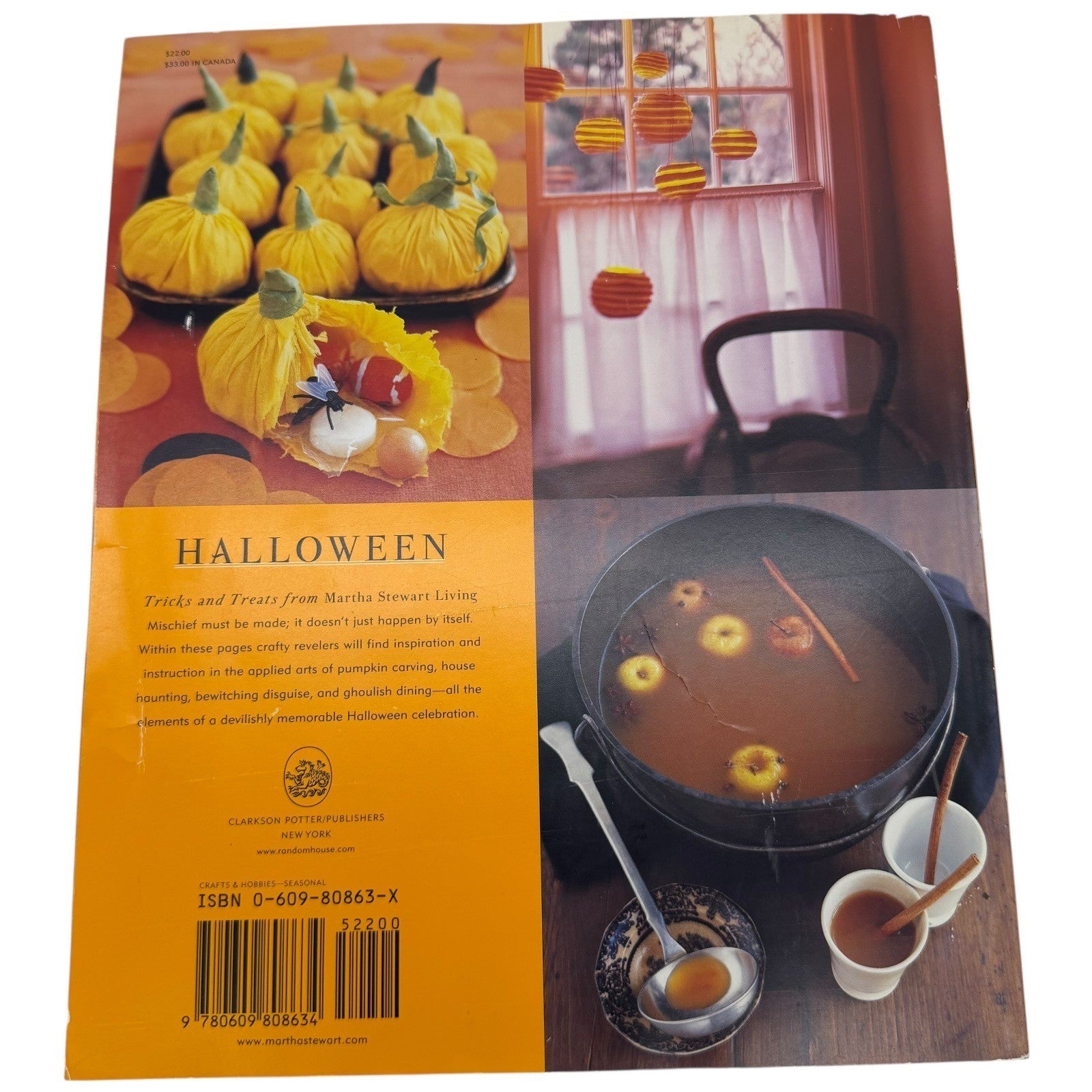 Martha Stewart Living Halloween Magazine Book Best of Tricks and Treats 2001