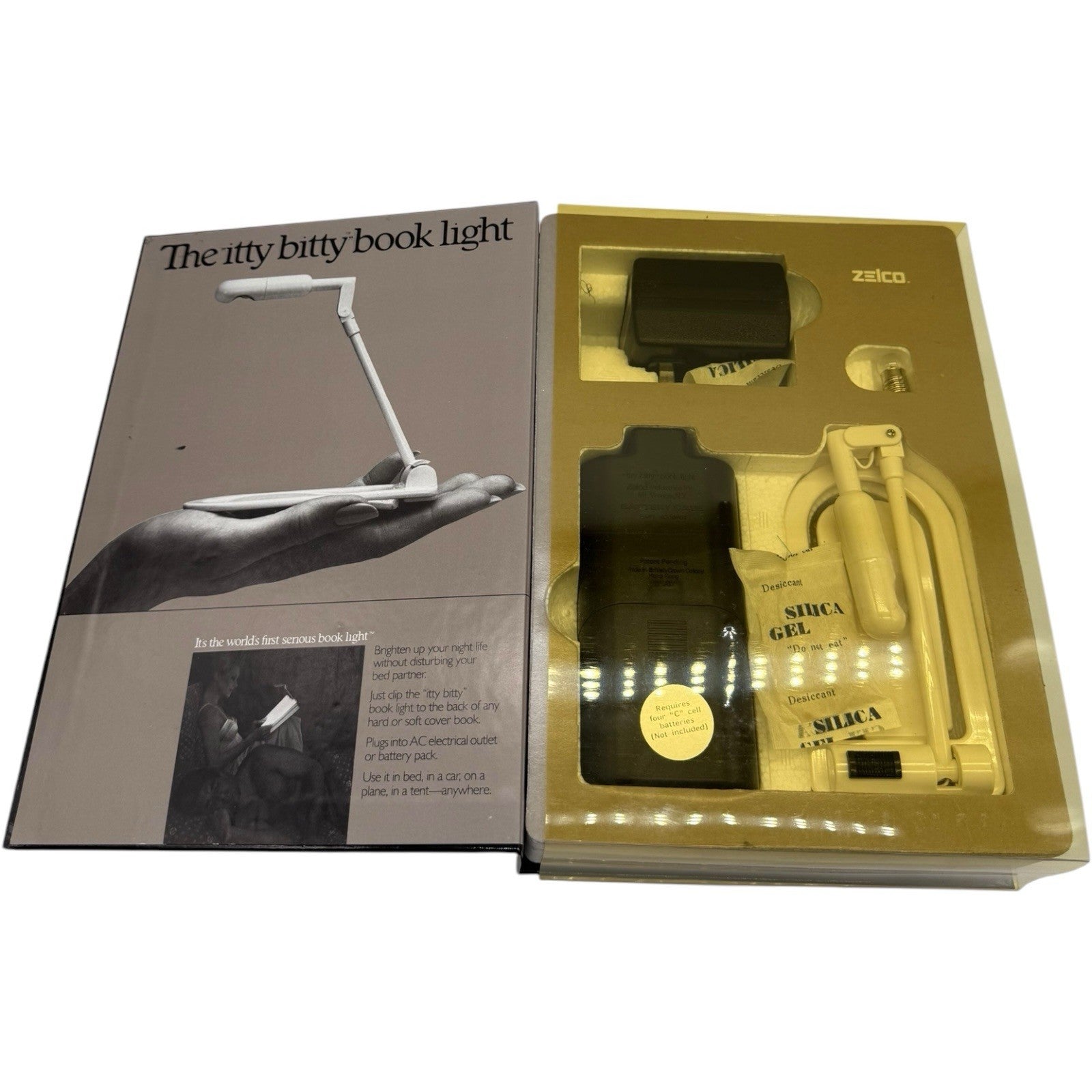 Zelco Itty Bitty Book Light Vintage 1982 Original Reading Lamp Collectible