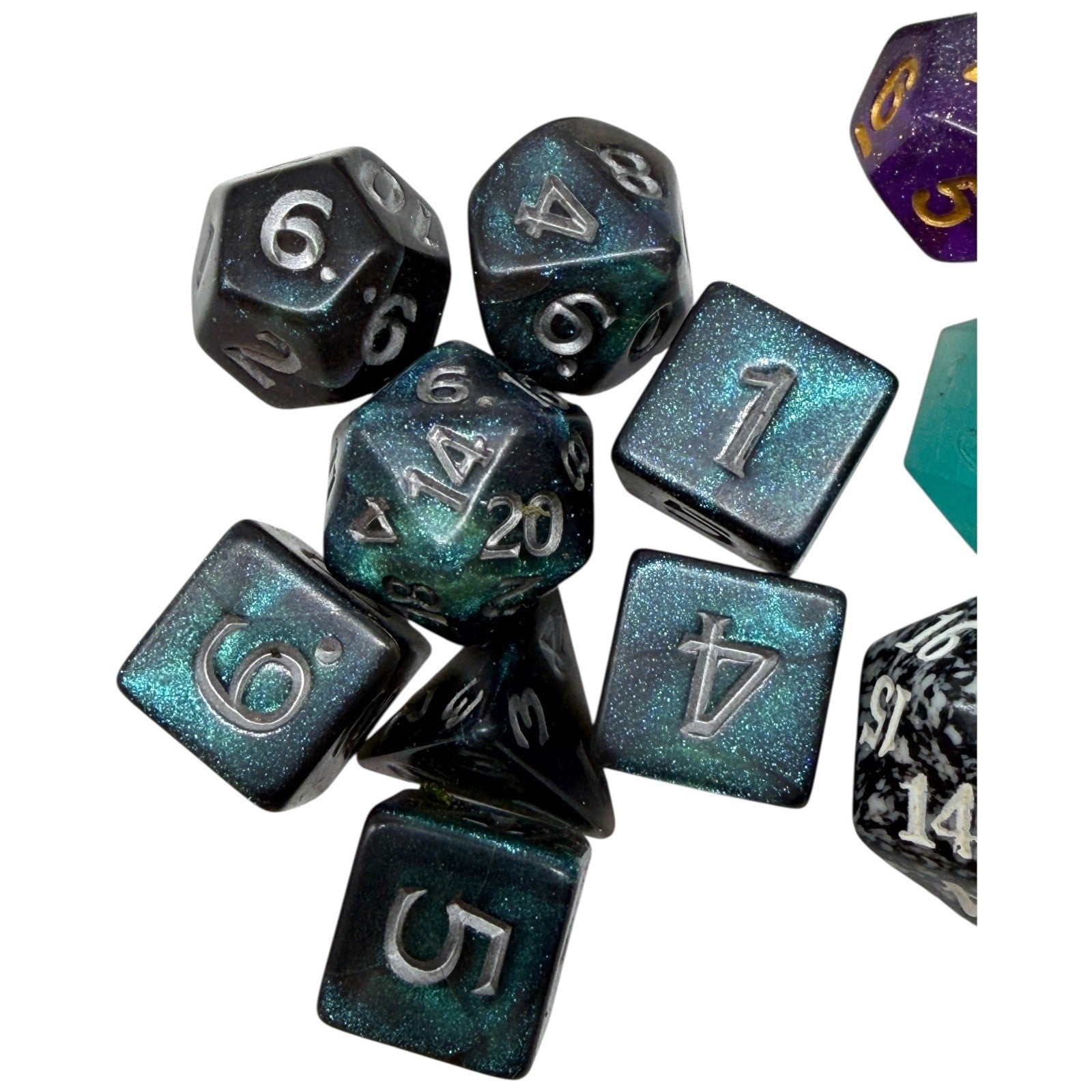 Unique Metal Dragon Dice Set for Tabletop RPG Games Dungeons and Dragons Gift