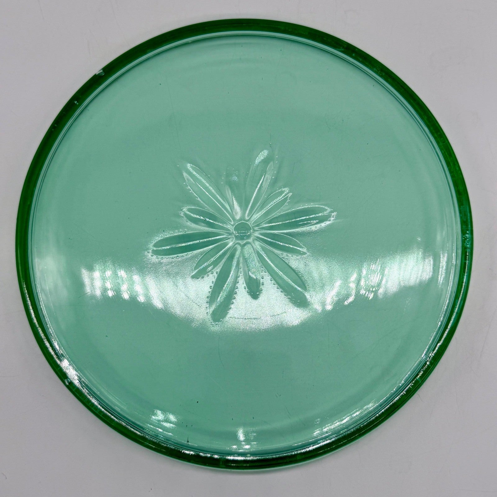 Vintage Green Uranium Glass Tray Starburst Pattern Gold Rim UV Reactive