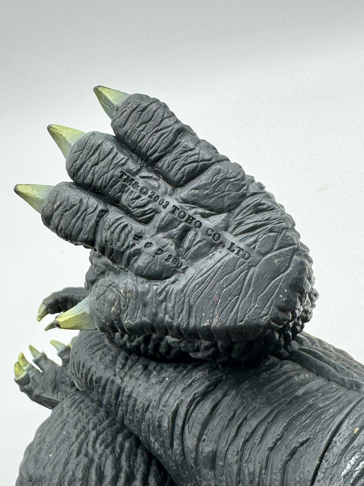 Bandai Godzilla 2003 Toho Co. LTD. 11” Vinyl Figure