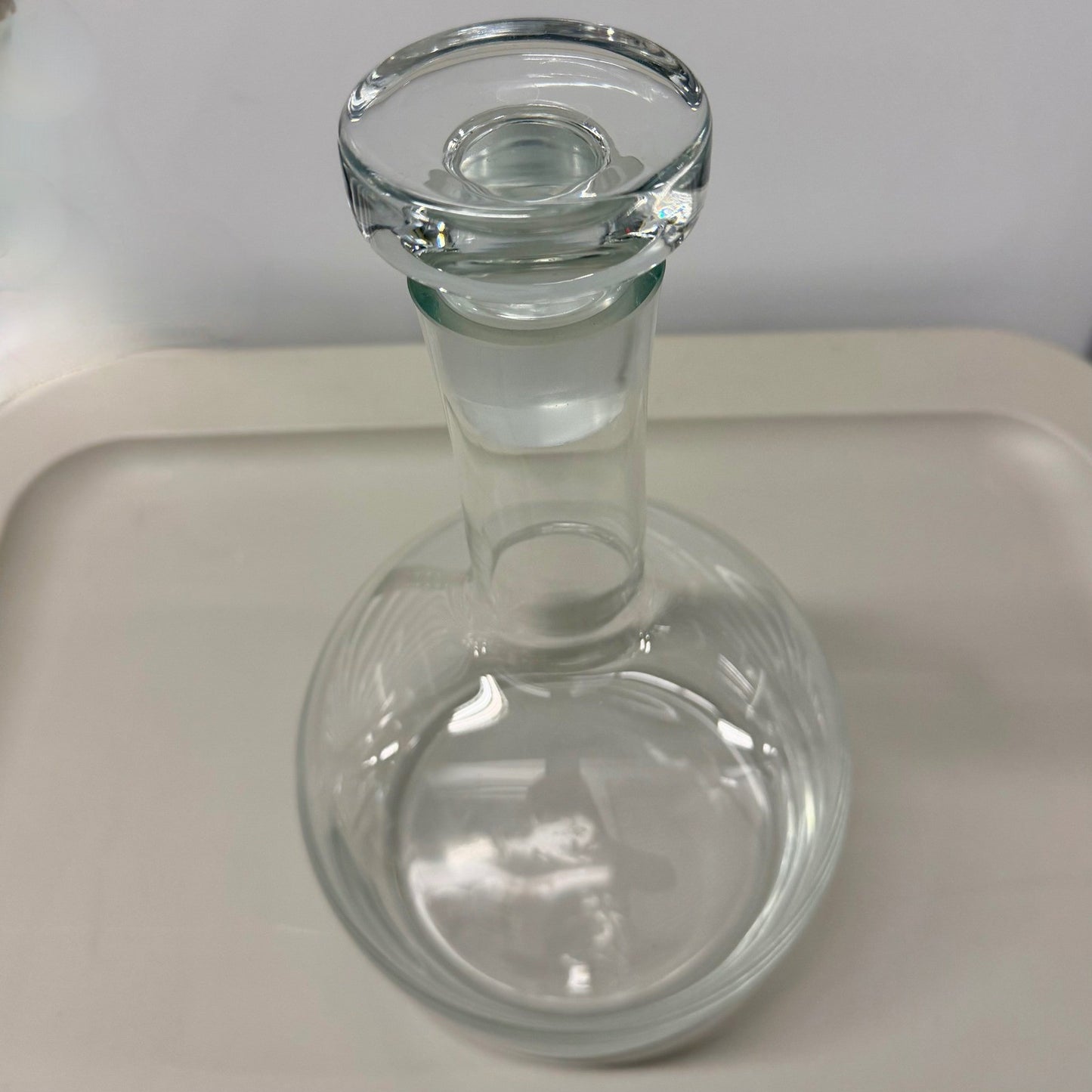 Clear Glass Round Decanter With Stopper Barware Serving