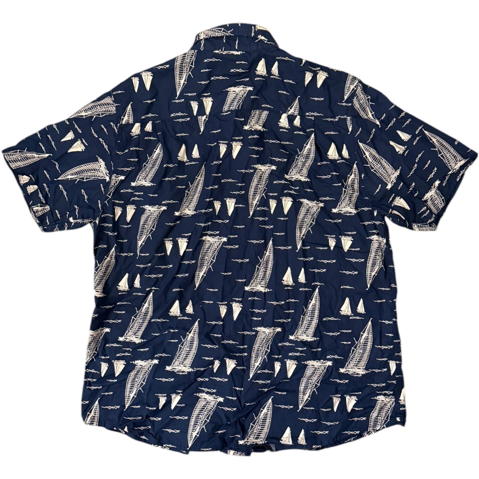 Hawaiian Shirt Men's XL Blue Short Sleeve Sailing Boats Button-Up