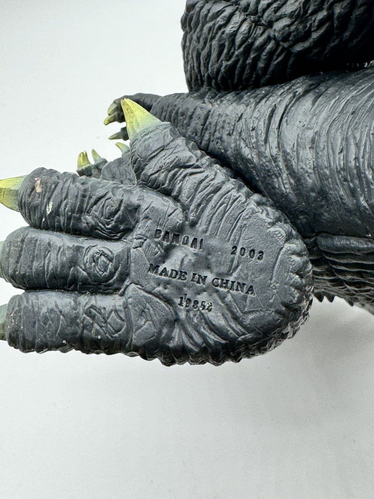 Bandai Godzilla 2003 Toho Co. LTD. 11” Vinyl Figure