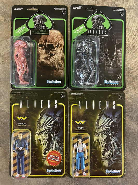 Super 7 Reaction Alien 4pc Bundle