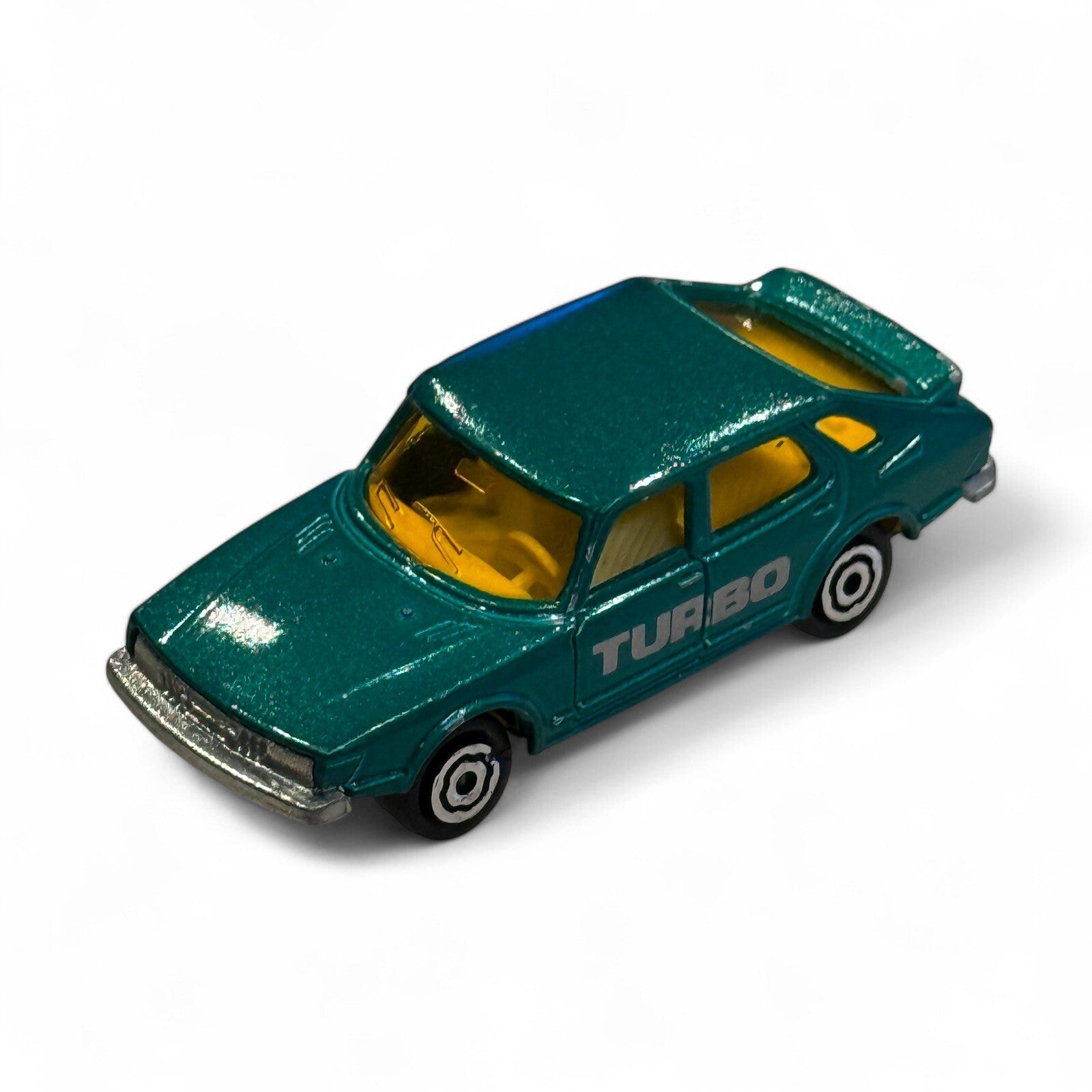 18 Loose Diecast Car Lot - Hot Wheels, Matchbox, Maisto & More Vintage & Modern
