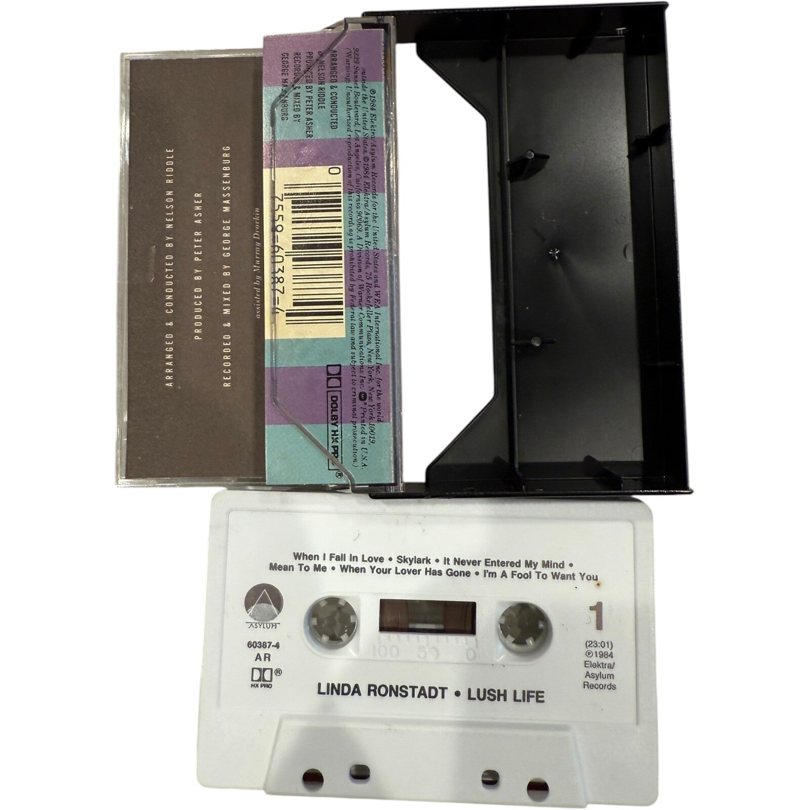 Lot of 2 Linda Ronstadt Cassette Tapes - "What’s New" & "Lush Life" - Used