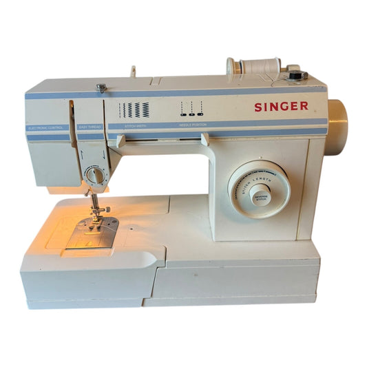 Singer 57815C Sewing Machine with Foot Pedal – Used