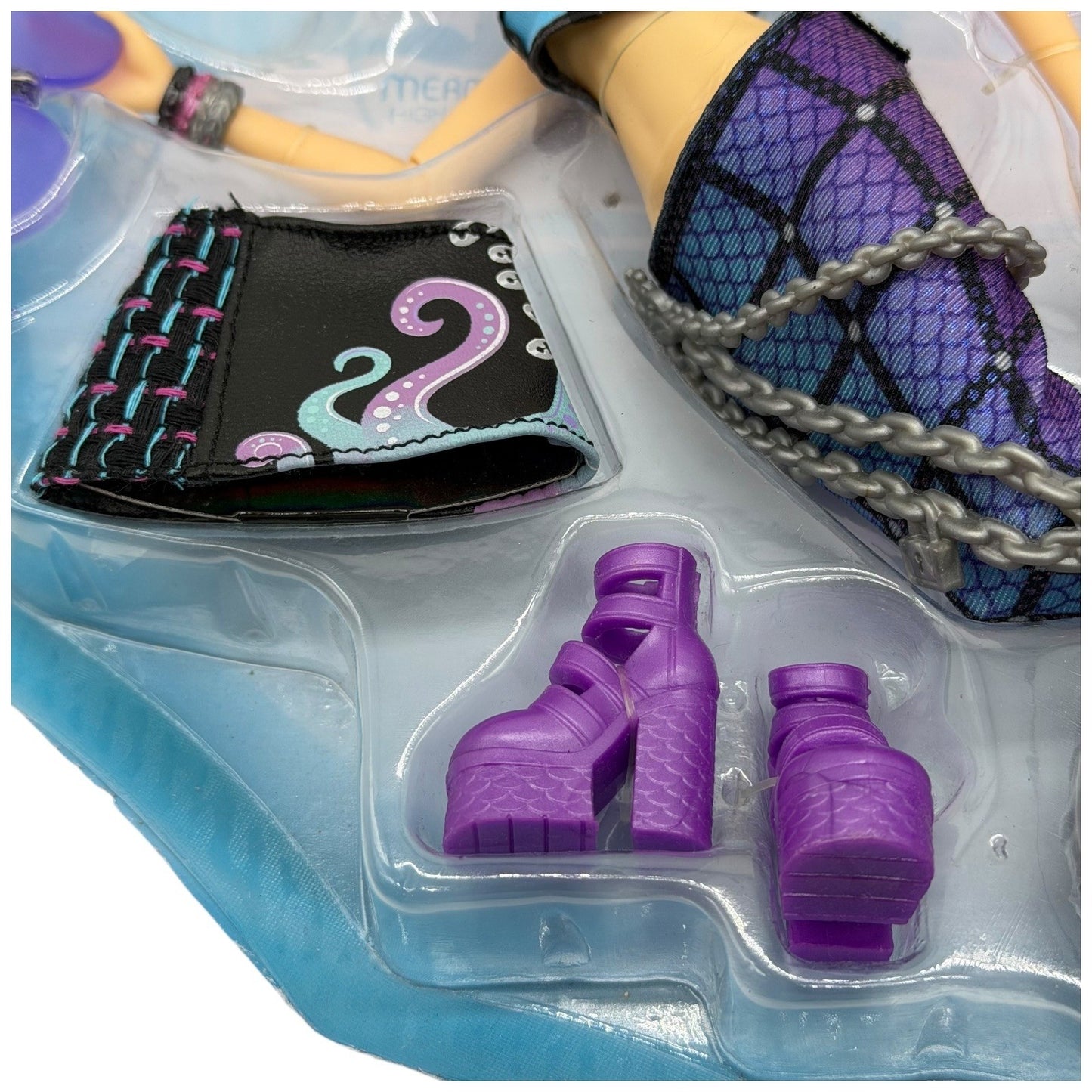 Mermaid High Mari Deluxe Mermaid Doll Spin Master Purple Hair Accessories