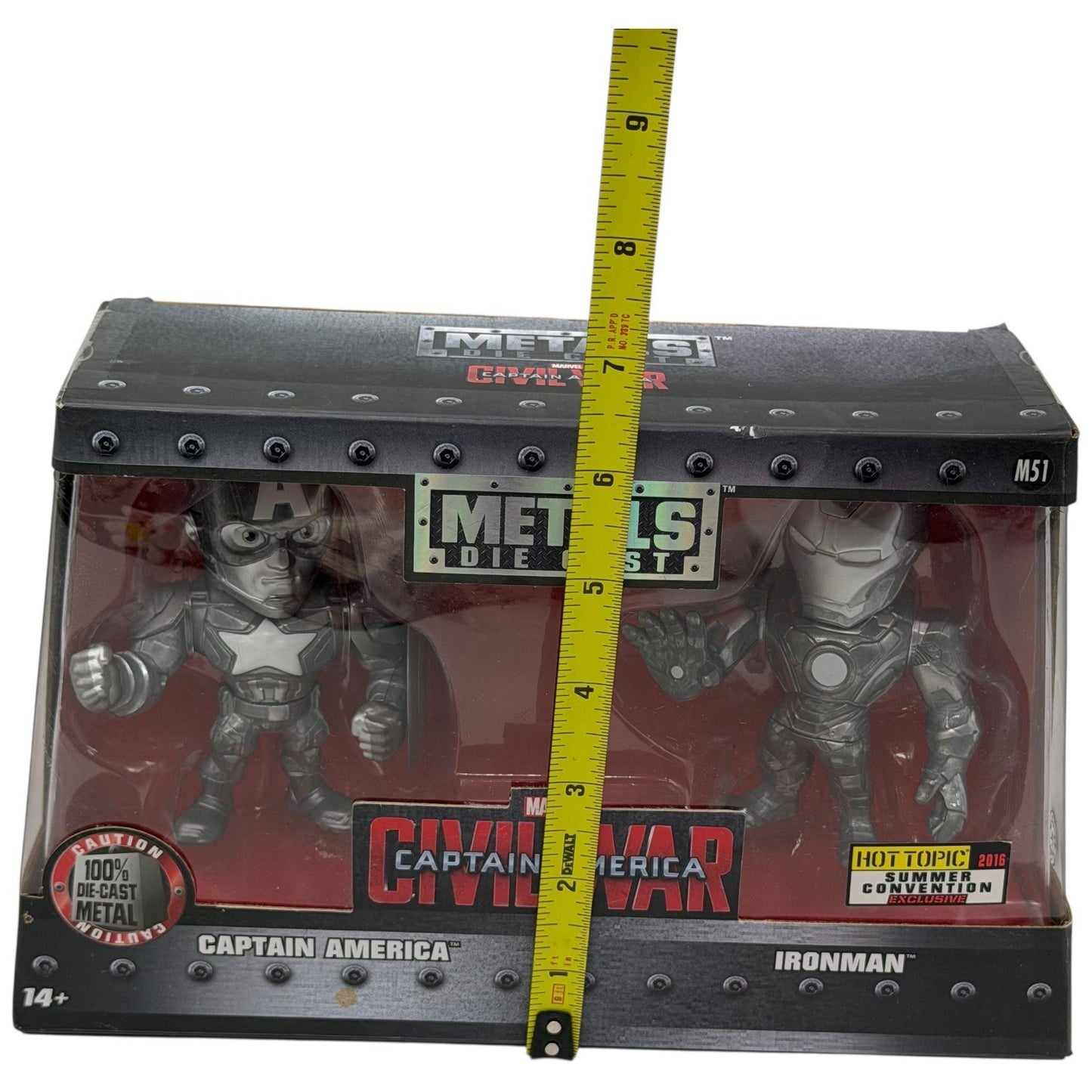 Marvel Civil War Metals Die Cast Captain America & Iron Man Hot Topic 2016