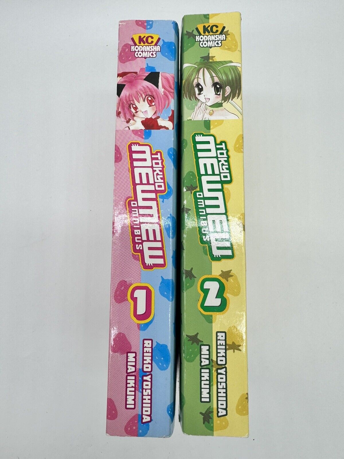 Tokyo Mew Mew Volumes 1 & 2 Omnibus Manga - Kodansha Comics by Mia Ikumi