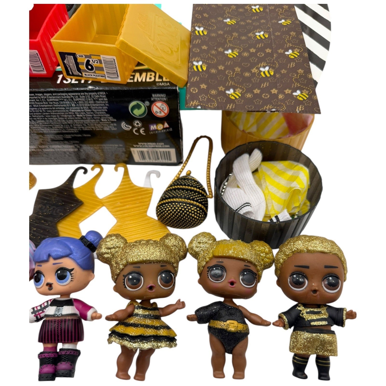 LOL Surprise OMG Royal Bee Fashion Doll Dress Up Accessories Playset