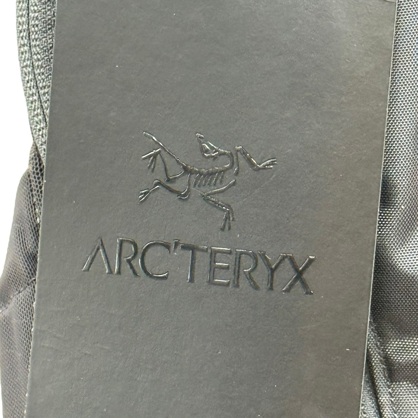 Arc'teryx Mantis 26 Backpack – Pilot Grey Discontinued Model 25815 NEW