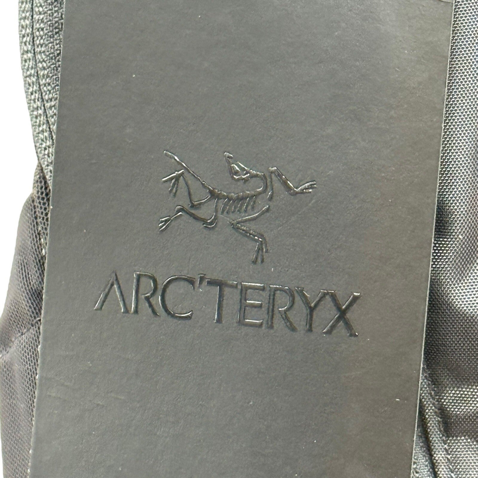 Arc'teryx Mantis 26 Backpack – Pilot Grey Discontinued Model 25815 NEW