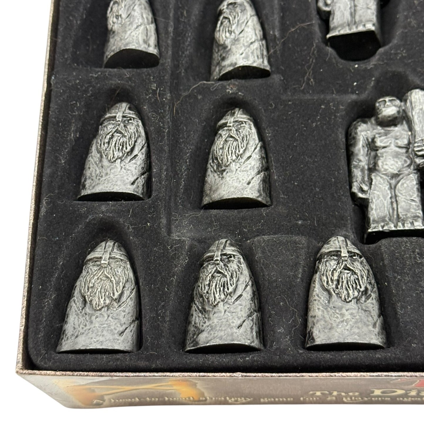 Thud The Discworld Board Game Terry Pratchett Dwarfs Trolls