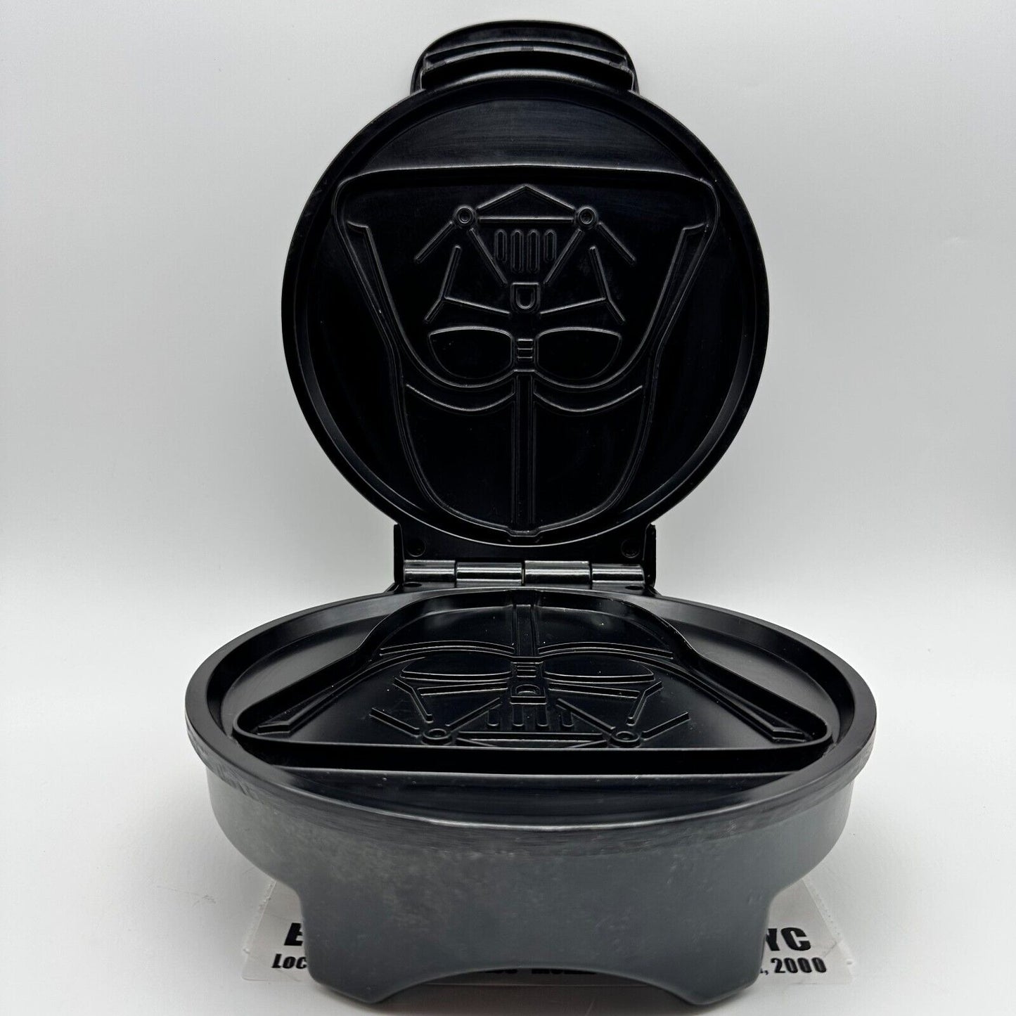 Star Wars Sith Lord Darth Vader Nonstick Waffle Maker - Works Heats Fast