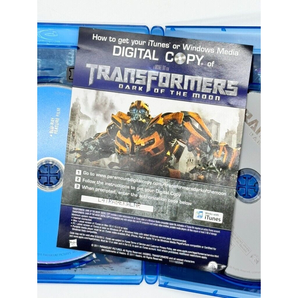 Transformers: Dark of the Moon (Two-Disc Blu-ray/DVD Combo) - Blu-ray - GOOD