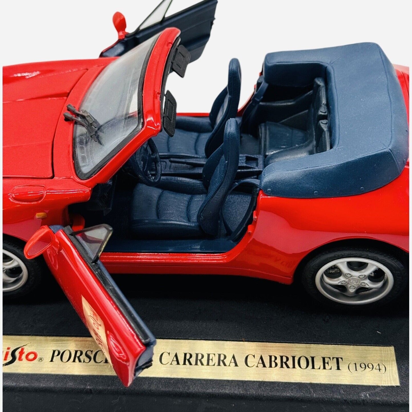 Maisto 1994 Porsche 911 Carrera Cabriolet 1:18 Special Edition